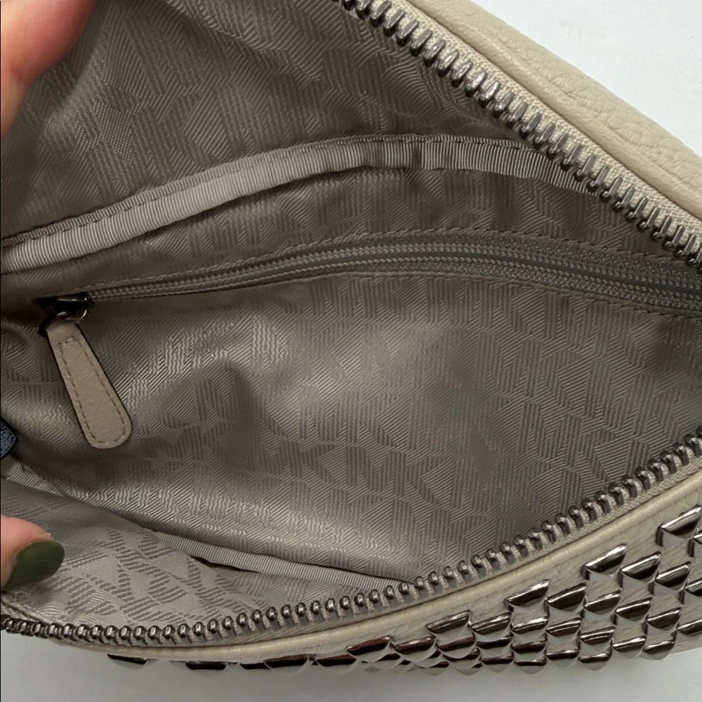 Michael Kors Rhea Zip Pyramid Stud Belt Bag - Picture 7 of 8